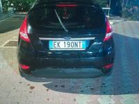 Usata Ford Fiesta 68 CV (50 kW) 2011 Nero Utilitaria