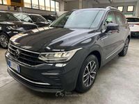 Usata VW Tiguan Life 150 CV (110 kW) 2022 Grigio scuro SUV
