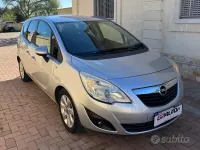Usata Opel Meriva 95 CV (69 kW) 2011 Grigio Monovolume