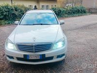 Usata Mercedes C220 AMG 170 CV (125 kW) 2011 Bianco Station wagon