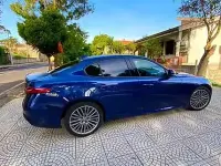 Usata Alfa Romeo Giulia 200 CV (147 kW) 2017 Blu Berlina