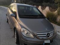 Usata Mercedes B180 109 CV (80 kW) 2007 Grigio Monovolume