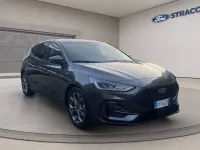 Usata Ford Focus ST-Line 115 CV (84 kW) 2025 Grigio Berlina