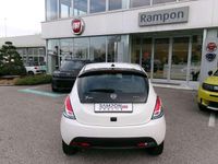 Usata Lancia Ypsilon Gold 70 CV (51 kW) 2023 Bianco Utilitaria