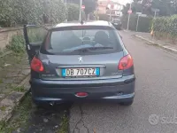 Usata Peugeot 206 68 CV (50 kW) 2006 Berlina