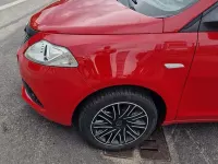 Usata Lancia Ypsilon Gold 69 CV (50 kW) 2018 Rosso Utilitaria
