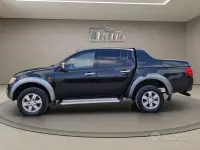 Usata Mitsubishi L200 Invite 136 CV (100 kW) 2007 Nero Pick-up