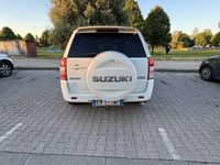 Usata Suzuki Grand Vitara 129 CV (94 kW) 2012 Bianco SUV