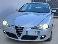 Usata Alfa Romeo 147 Distinctive 105 CV (77 kW) 2008 Utilitaria