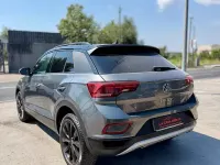 Usata VW T-Roc R-line 150 CV (110 kW) 2023 Grigio SUV