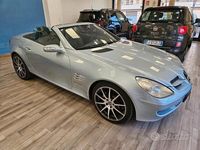 Usata Mercedes SLK200 163 CV (119 kW) 2004 Grigio Cabrio
