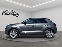 Usata VW T-Roc Advance 116 CV (85 kW) 2018 Grigio SUV