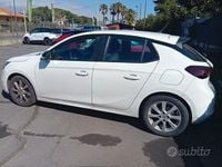 Usata Opel Corsa Edition 100 CV (73 kW) 2021 Bianco Utilitaria