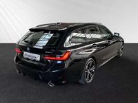 Usata BMW 330 M Sport 245 CV (180 kW) 2024 Zaffiro nero Station wagon
