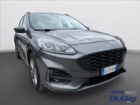 Begagnad Ford Kuga ST-Line X 120 HK (88 kW) 2022 Grå SUV