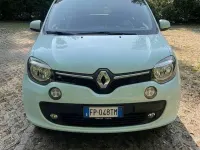Usata Renault Twingo SE 69 CV (50 kW) 2018 Bluazzurro Utilitaria