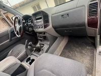 Usata Mitsubishi Pajero 160 CV (117 kW) 2004 Nero SUV