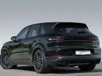 Usata Porsche Cayenne 354 CV (260 kW) 2025 Nero SUV