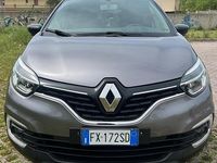 Usata Renault Captur 90 CV (66 kW) 2019 Grigio SUV