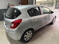 Usata Opel Corsa 2011 Grigio Utilitaria