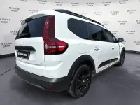 Usata Dacia Jogger Extreme 143 CV (105 kW) 2023 Bianco Monovolume