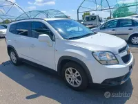 Usata Chevrolet Orlando LT 141 CV (103 kW) 2011 Bianco Monovolume