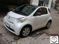 Usata Toyota iQ Sol 68 CV (50 kW) 2012 Bianco Utilitaria