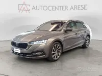 Usata Skoda Octavia Style 150 CV (110 kW) 2023 Grigio Station wagon