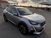 Usata Peugeot e-2008 Allure 100 kW (136 CV) 2021 Grigio SUV