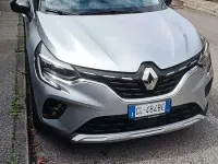 Usata Renault Captur Intens 94 CV (69 kW) 2022 Argento SUV