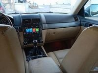 Usata VW Touareg 176 CV (129 kW) 2008 Grigio SUV