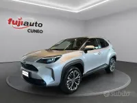Usata Toyota Yaris Cross Lounge 116 CV (85 kW) 2022 Grigio SUV