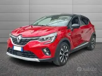 Occasion Renault Captur Engineered 143 ch (105 kW) 2023 Rouge SUV