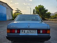 Usata Mercedes 190 122 CV (89 kW) 1987 Blu Berlina
