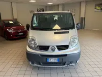 Usata Renault Trafic 114 CV (83 kW) 2008 Grigio Monovolume