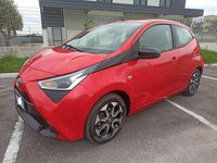 Usata Toyota Aygo X-clusiv 72 CV (52 kW) 2019 Rosso Utilitaria