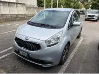 Usata Kia Venga 90 CV (66 kW) 2019 Argento Utilitaria