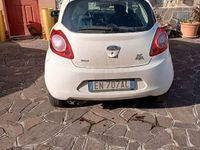 Begagnad Ford Ka 75 HK (55 kW) 2012 Vit Halvkombi