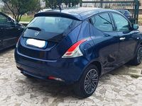 Usata Lancia Ypsilon S 69 CV (50 kW) 2022 Blu Utilitaria