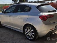 Usata Alfa Romeo Giulietta Distinctive 140 CV (102 kW) 2012 Grigio Utilitaria