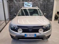 Occasion Dacia Duster Lauréate 110 ch (80 kW) 2012 Gris SUV