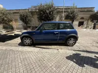 Begagnad Mini Cooper 90 HK (66 kW) 2004 Blå Halvkombi