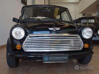 Usata Mini 1000 41 CV (30 kW) 1991 Nero Utilitaria