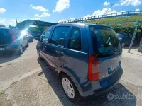 Usata Fiat Idea Emotion 95 CV (69 kW) 2005 Blu Monovolume