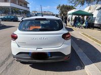 Begagnad Dacia Sandero 110 HK (80 kW) 2025 Vit SUV