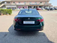 Usata Alfa Romeo Giulia Business 160 CV (117 kW) 2021 Verde Berlina