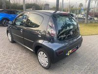 Usata Peugeot 107 54 CV (39 kW) 2008 Grigio Utilitaria