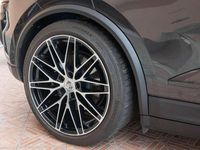 Usata Porsche Macan 300 kW (408 CV) 2024 Grigio vulcano SUV