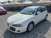 Usata Alfa Romeo 147 Progression 105 CV (77 kW) 2010 Bianco Utilitaria