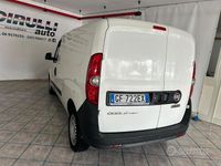 Usata Fiat Doblò Easy 105 CV (77 kW) 2021 Bianco pastello Monovolume